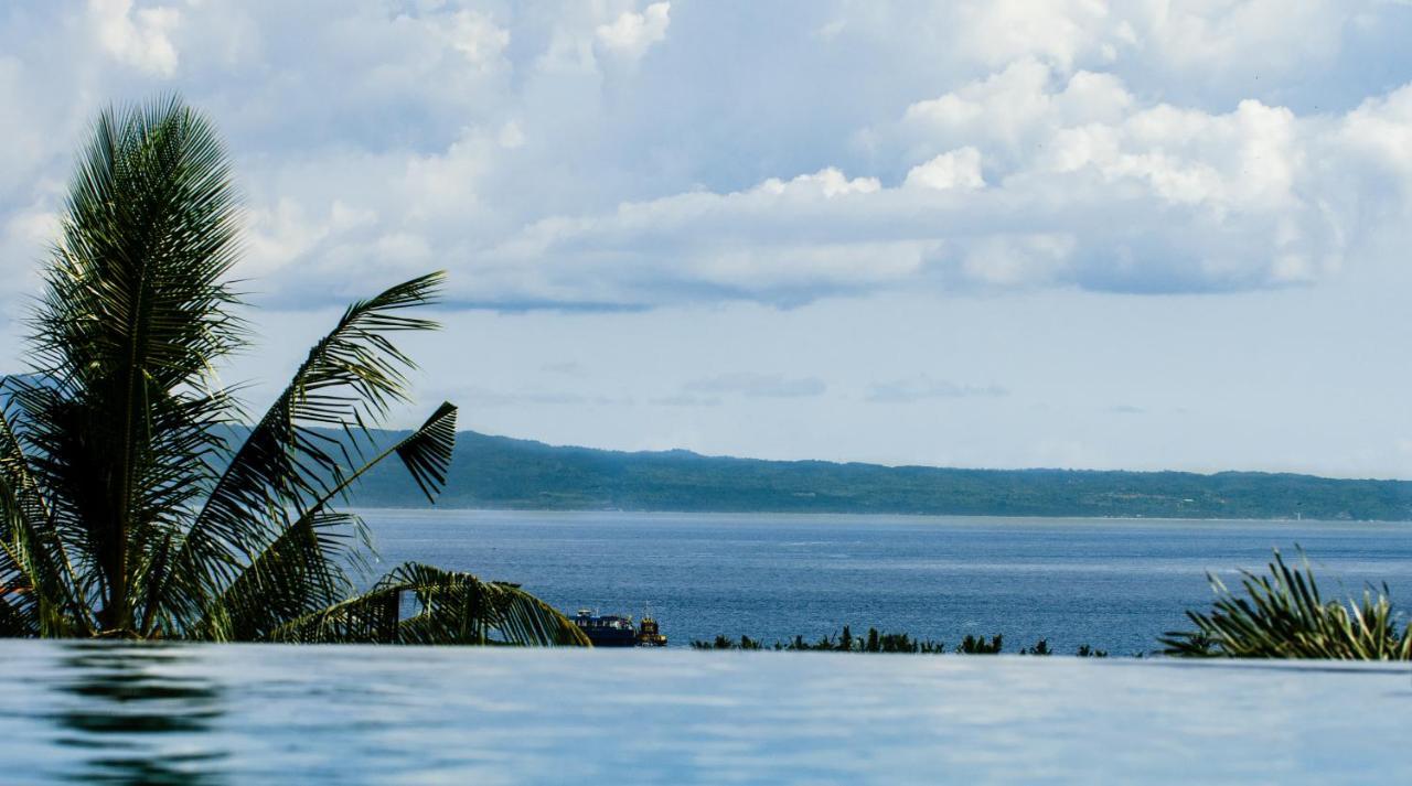 Neano Escape Hotel Manggis Kültér fotó View of the Gulf of Davao