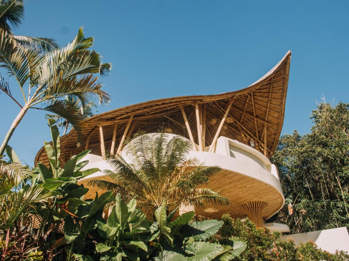 Neano Escape Hotel Manggis Kültér fotó The Green School, Bali, Indonesia